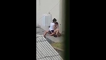 Flagra fodendo amiga da escola no beco - novinha delicia- Cupom  150 reais Rappi  