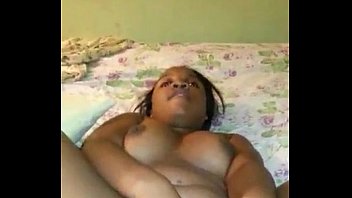 Horney Jamaican girl masturbating ze