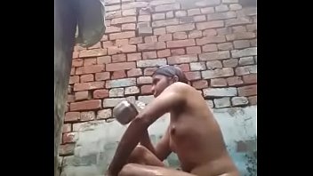 Desi girl bathing & self record
